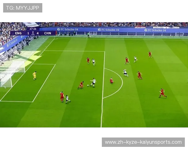 实况足球游戏中中超球队与英超球队对抗的模拟玩法